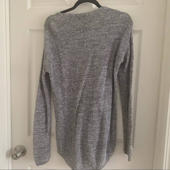 Fall A.n.a. High Low Sweater Size Small - Picture 2 of 3